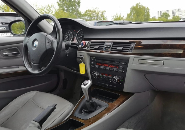BMW Seria 3 cena 39900 przebieg: 238200, rok produkcji 2010 z Warszawa małe 326